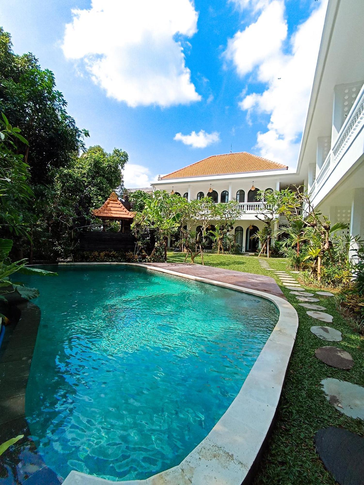 Casa De Ozora Hotel Munggu Exterior foto